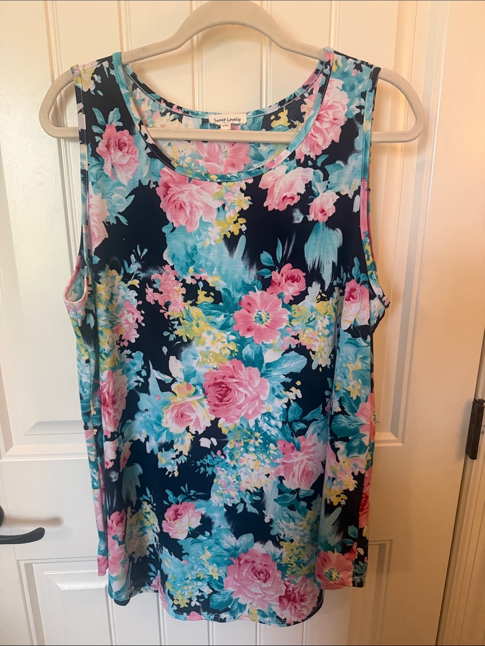Floral Scoop Neck Tank Top - Black with Pink & Teal Floral